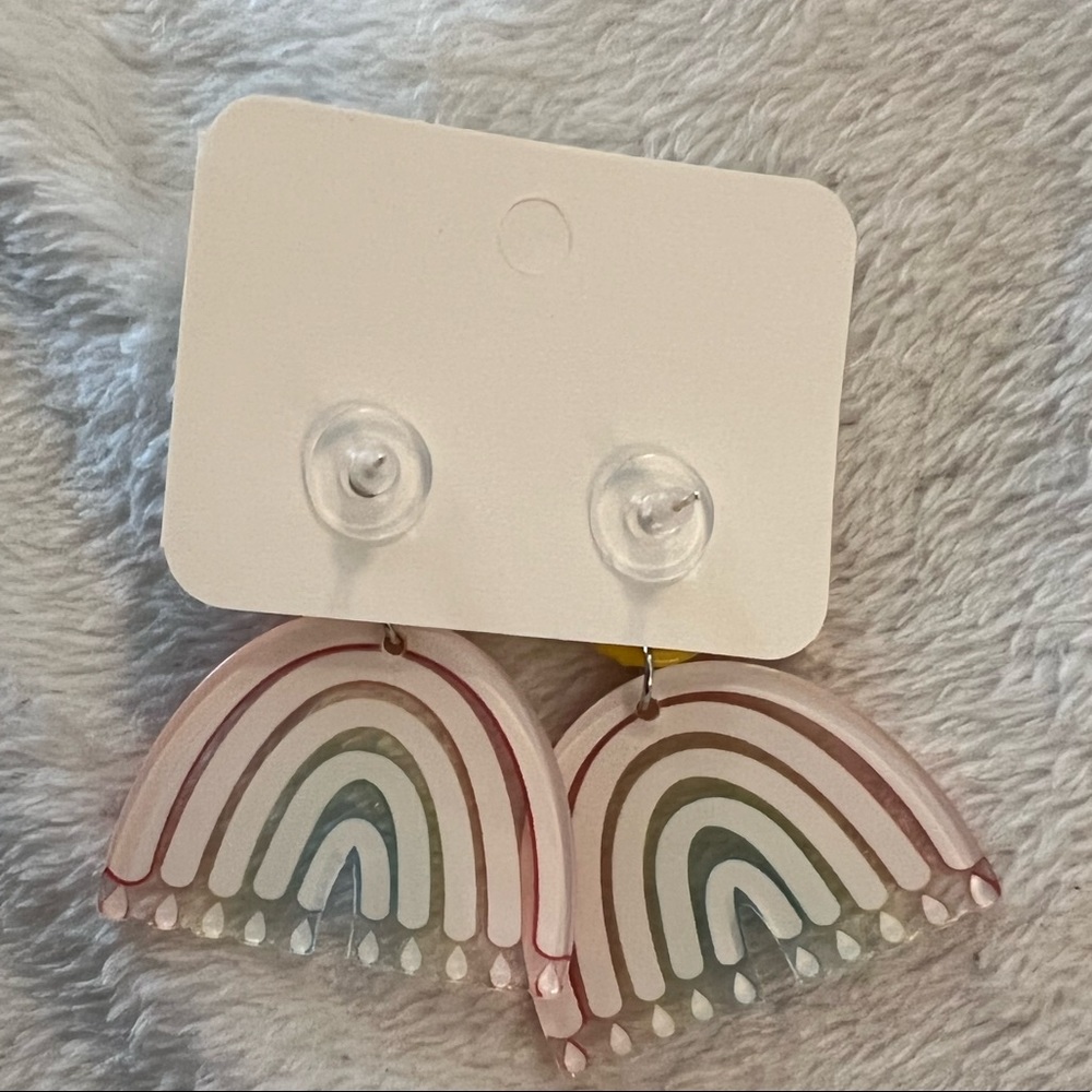 Rainbow 🌈 earrings - Picture 2 of 3